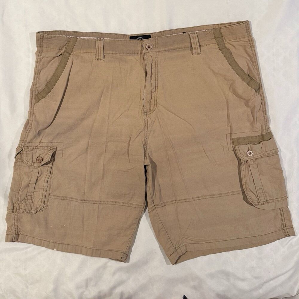 Beverly Hills Polo Club Mens Khaki Cargo Shorts Stretch Relaxed Fit Size 48W GUC